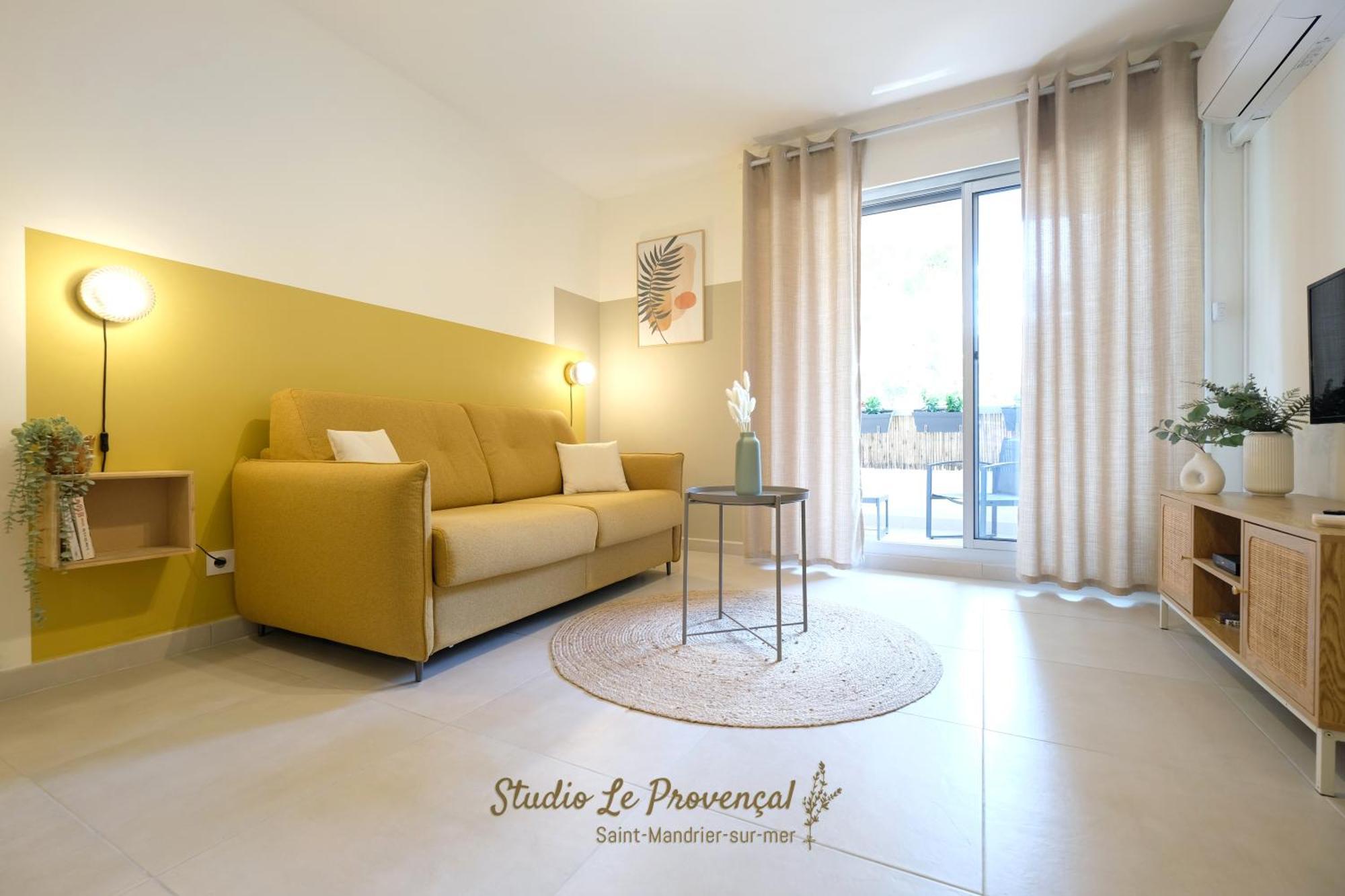 Studio Renove, 5Mn Plage, Terrasse, Clim, Velos سانت-ماندرييه-سور-مير المظهر الخارجي الصورة